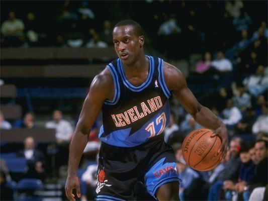 德国2-0客胜卢森堡，沃尔特马德梅开二度，萨内送助攻