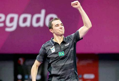 出极强的压 出极强的压