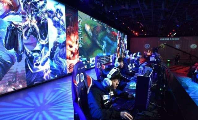 的比赛中 的比赛中